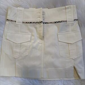 Burberry London mini skirt Size 6 Made In Italy